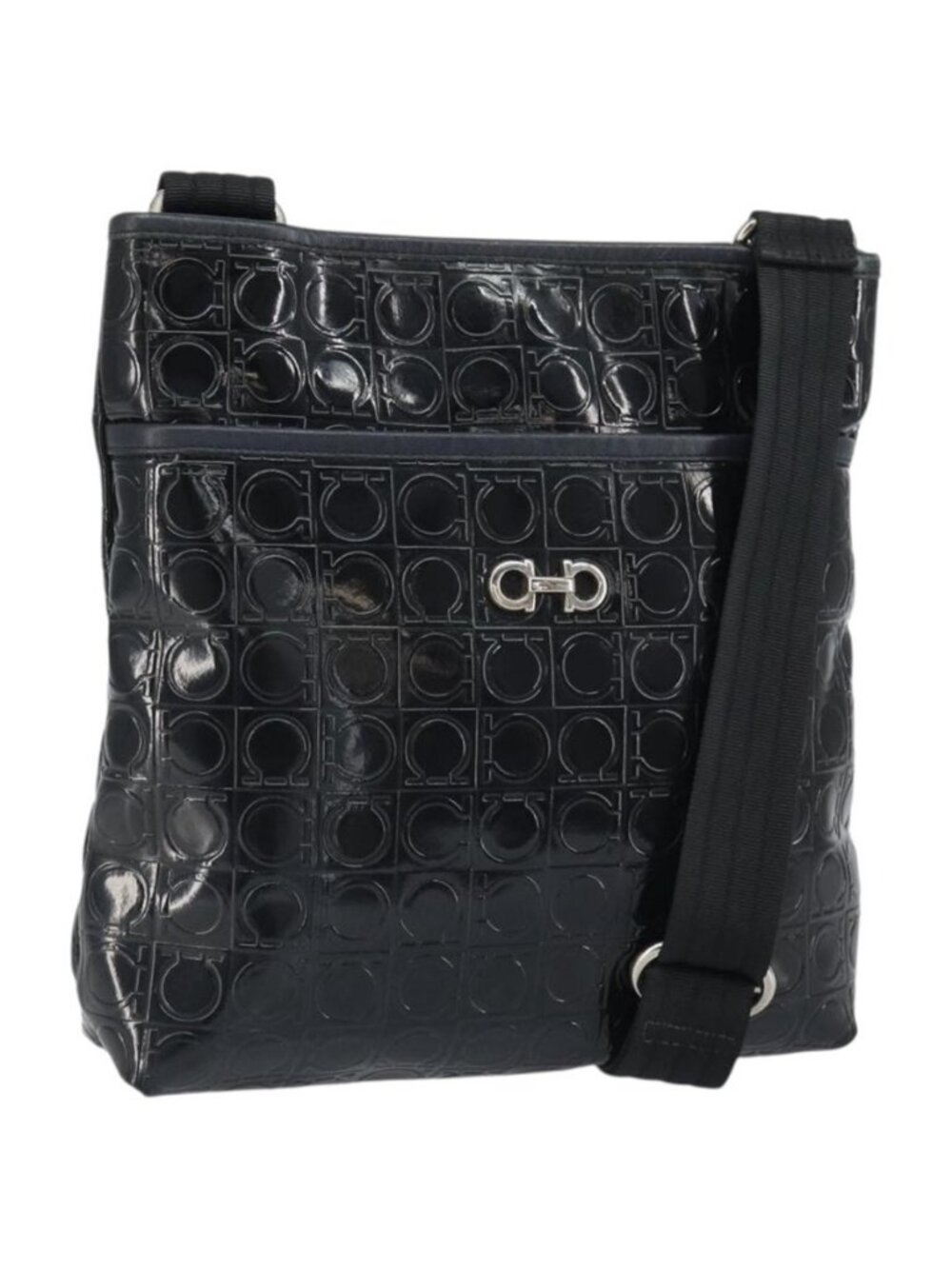 Authentic Salvatore Ferragamo Shoulder Bag Patent leather Black Silver